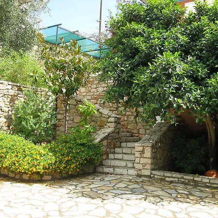 Danais Villa
